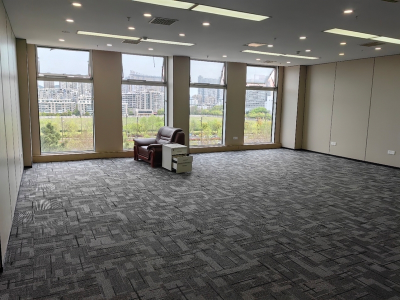 德信AI产业园出租-426m²-精装修